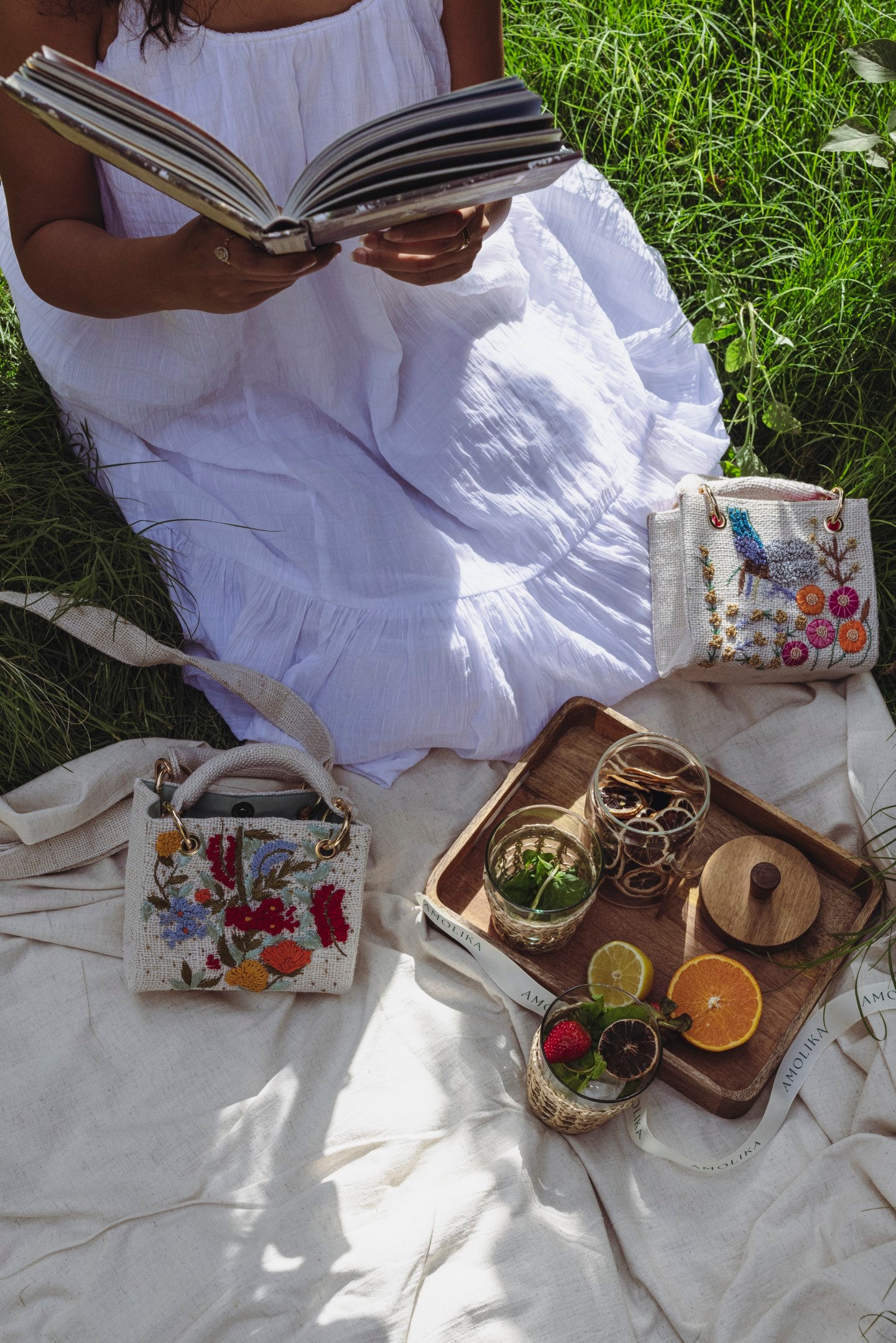 الطبيعة البيضاء