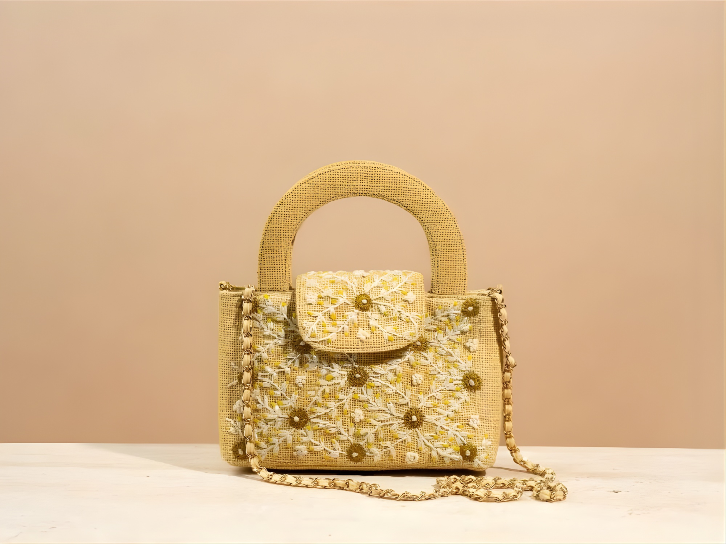 Statement Bags and Unique Wedding Gifts Every UAE Shopper Loves