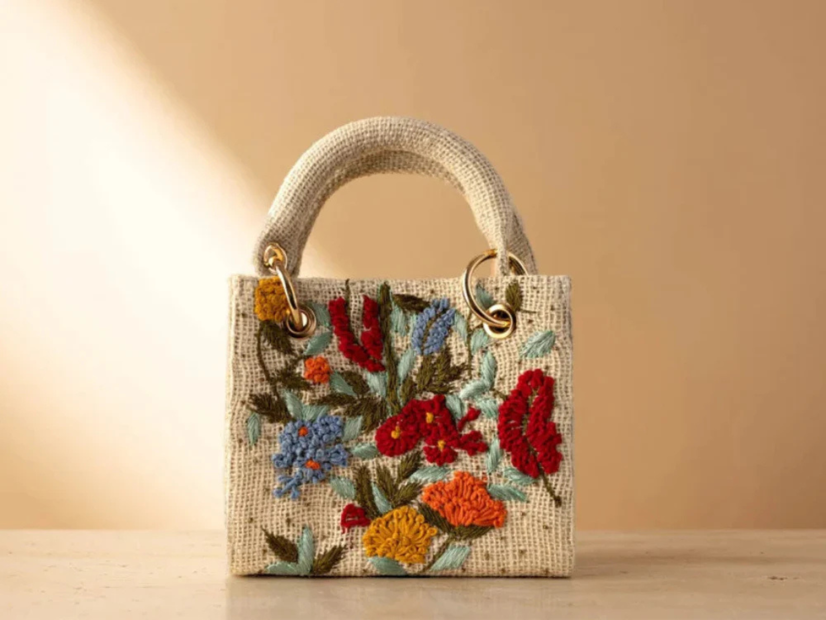 Discover Artistry & Elegance: Explore the Best Handmade Bags & Unique Gifts at Amolika by Anika